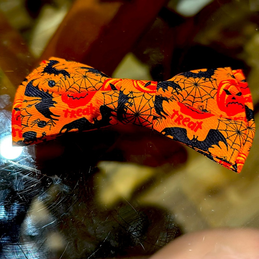 Dog or cat bow tie